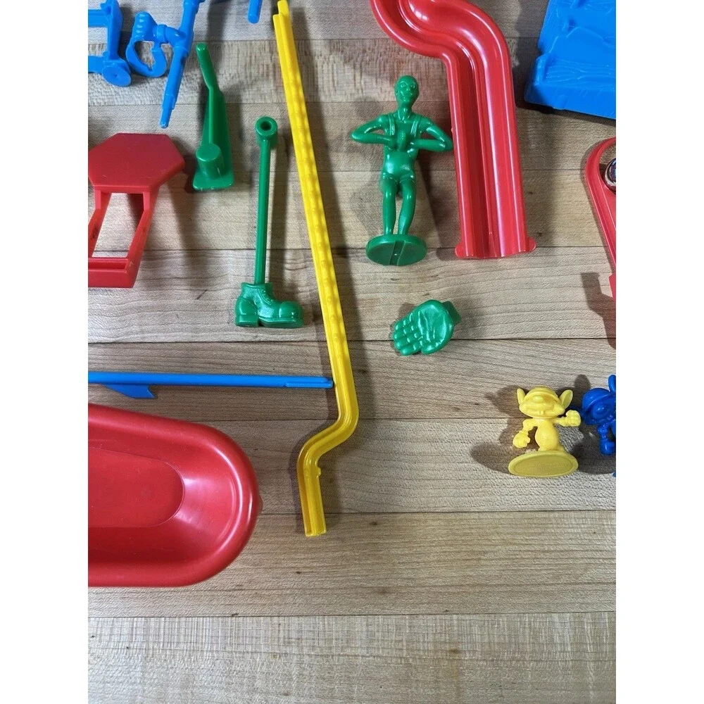 Hasbro 2005 Mouse Trap Game Replacement Pieces